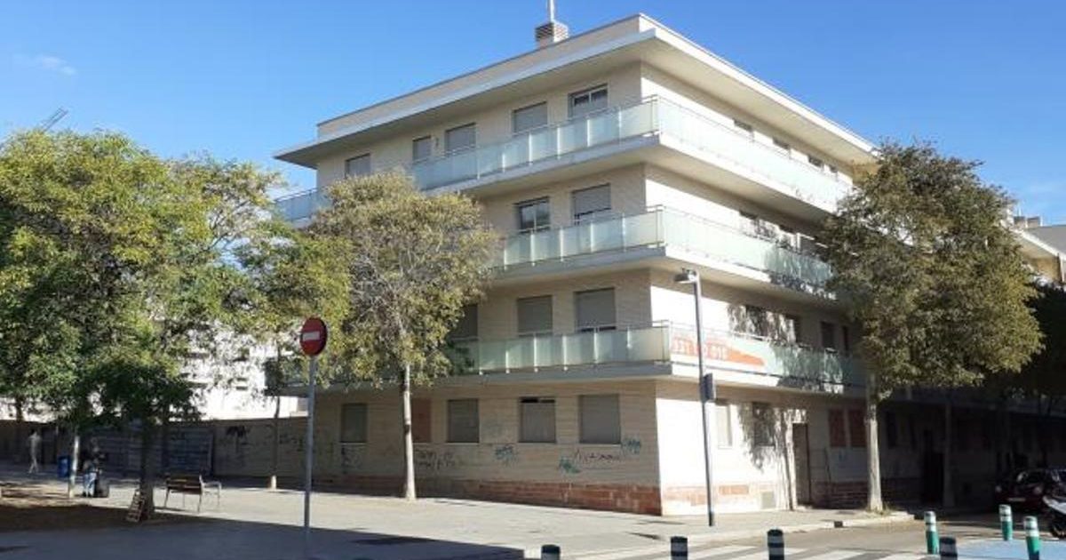 Els promotors critiquen l'exigència del 20% d'aportació de capital com a llindar massa elevat i demanen lots més homogenis i territorialment coherents